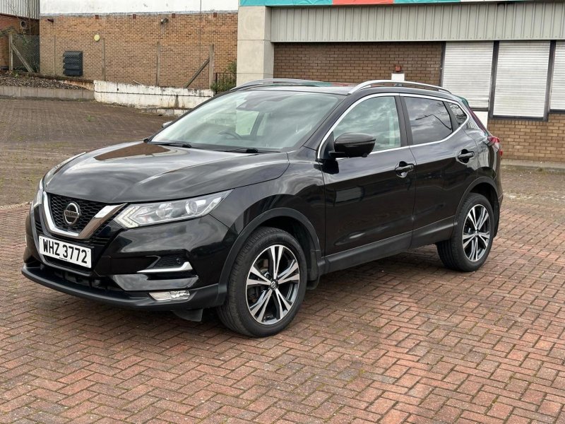 View NISSAN QASHQAI 1.5 dCi N-Connecta Euro 6 (s/s) 5dr