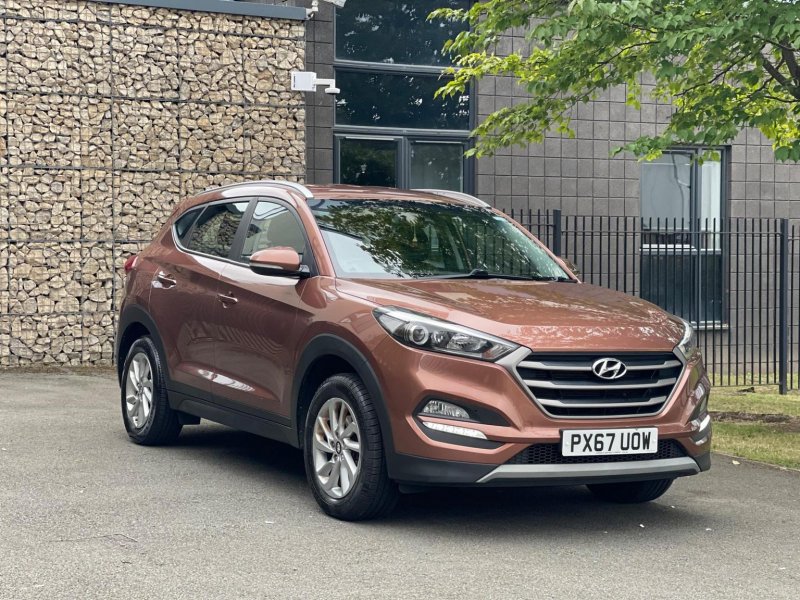 View HYUNDAI TUCSON 1.6 GDi Blue Drive SE Nav Euro 6 (s/s) 5dr