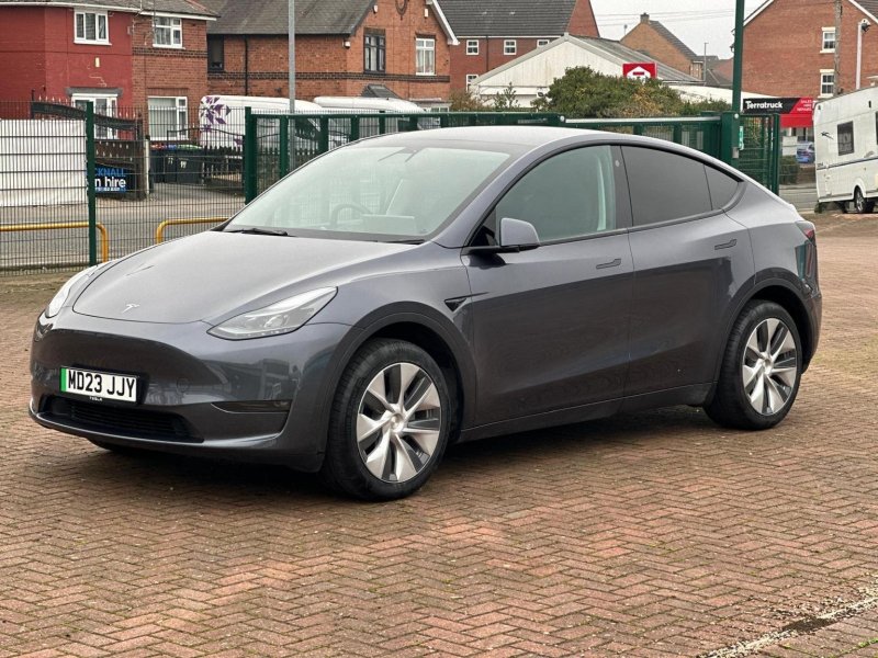 View TESLA MODEL Y (Dual Motor) Long Range Auto 4WDE 5dr