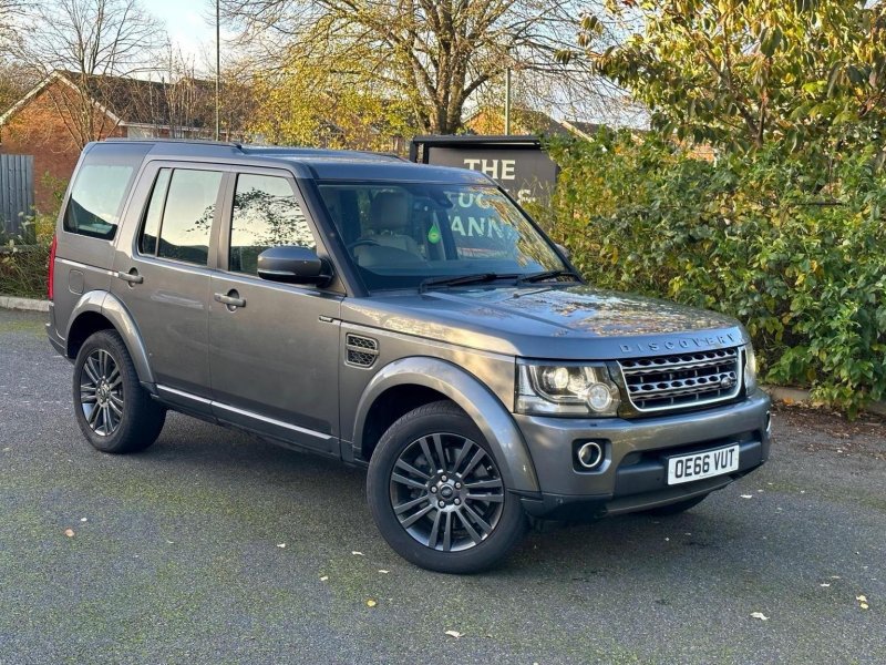 View LAND ROVER DISCOVERY 4 3.0 SD V6 Graphite Auto 4WD Euro 6 (s/s) 5dr