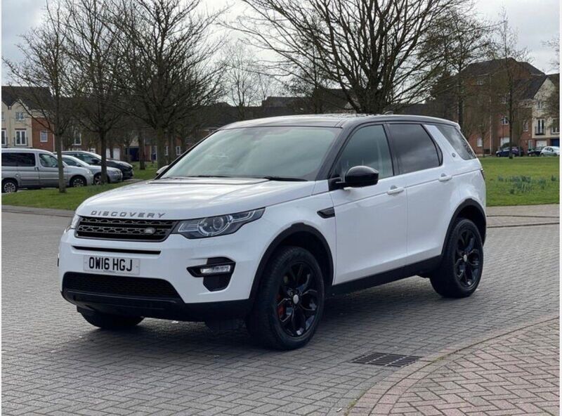 View LAND ROVER DISCOVERY SPORT 2.0 TD4 HSE Auto 4WD Euro 6 (s/s) 5dr