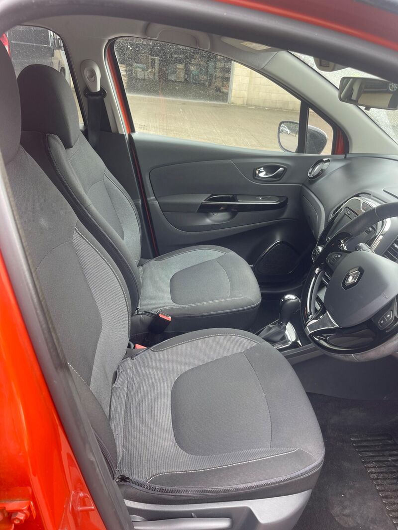 RENAULT CAPTUR