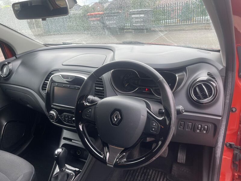 RENAULT CAPTUR