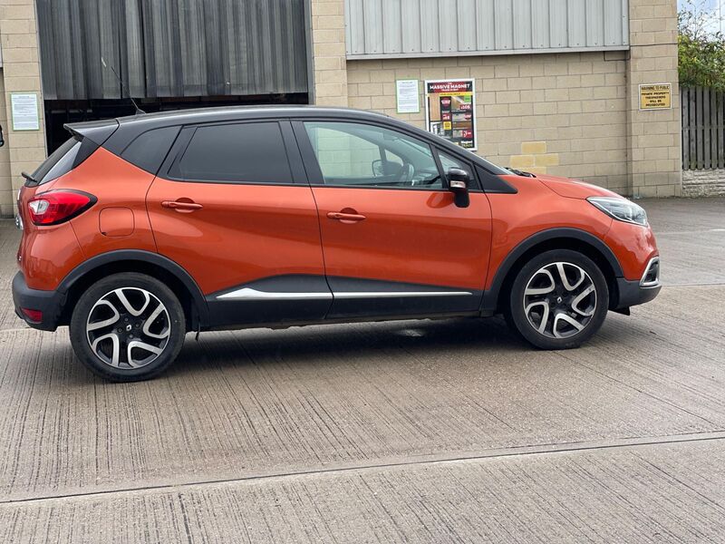 RENAULT CAPTUR